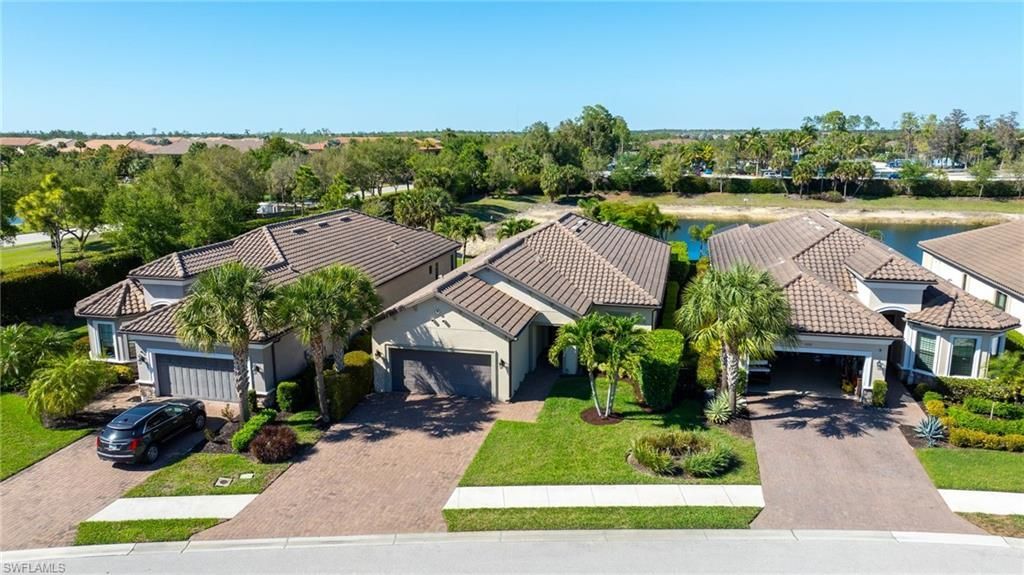 8735 Cavano St E, Naples, FL 34119 Photo