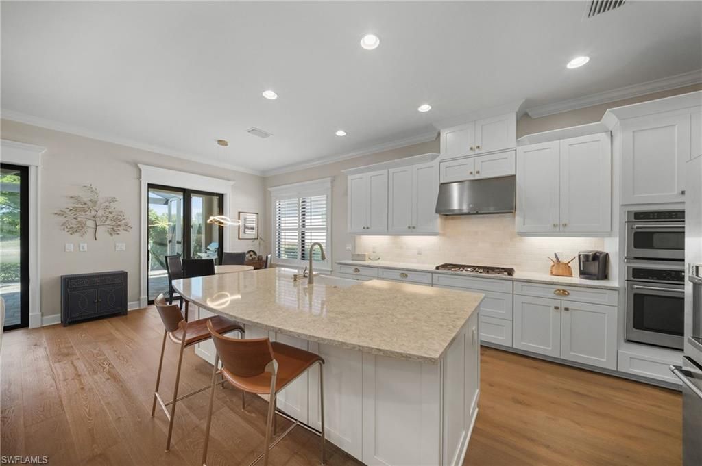 8735 Cavano St E, Naples, FL 34119 Photo