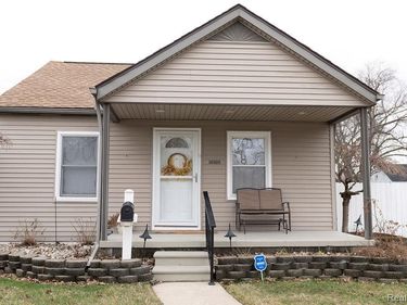 14995 University Street, Allen Park, MI 48101