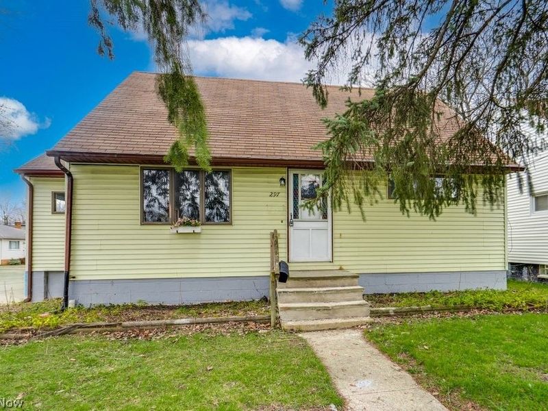 297 Paul Street, Bedford, OH 44146 Photo 1