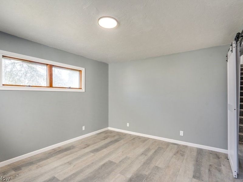 297 Paul Street, Bedford, OH 44146 Photo 26