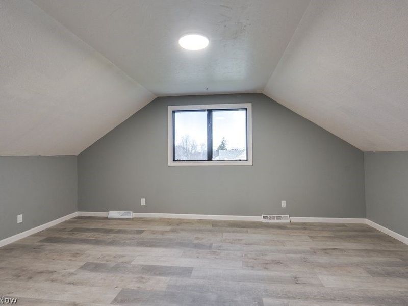 297 Paul Street, Bedford, OH 44146 Photo 34