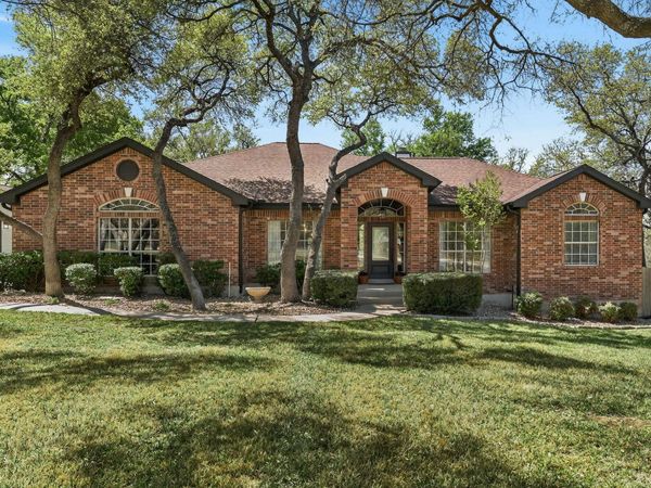 137 Ridgewood CV, Georgetown, TX 78633