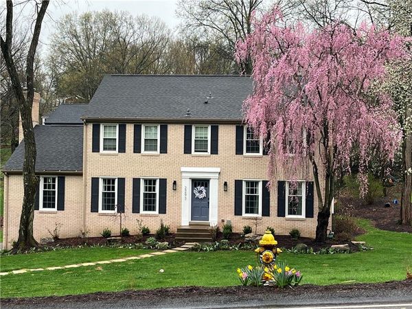 2293 Morrow Rd, Pittsburgh, PA 15241