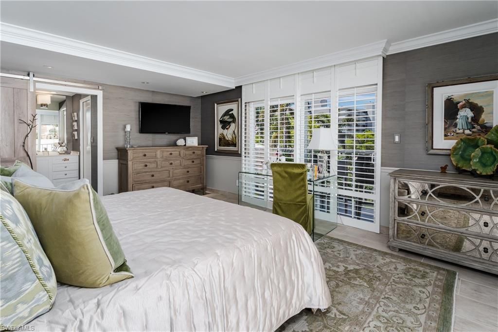 3450 Gulf Shore Blvd N, Unit 207, Naples, FL 34103 Photo