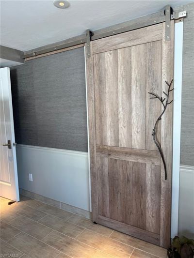 3450 Gulf Shore Blvd N, Unit 207, Naples, FL 34103 Photo