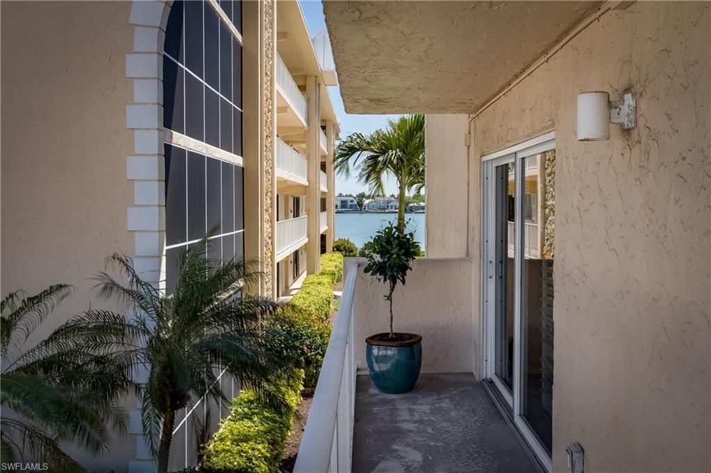 3450 Gulf Shore Blvd N, Unit 207, Naples, FL 34103 Photo