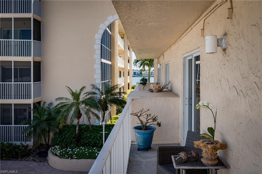 3450 Gulf Shore Blvd N, Unit 207, Naples, FL 34103 Photo