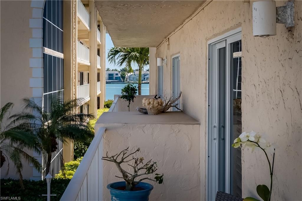 3450 Gulf Shore Blvd N, Unit 207, Naples, FL 34103 Photo