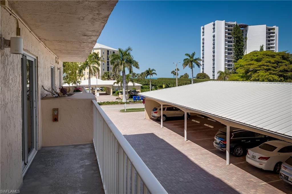 3450 Gulf Shore Blvd N, Unit 207, Naples, FL 34103 Photo