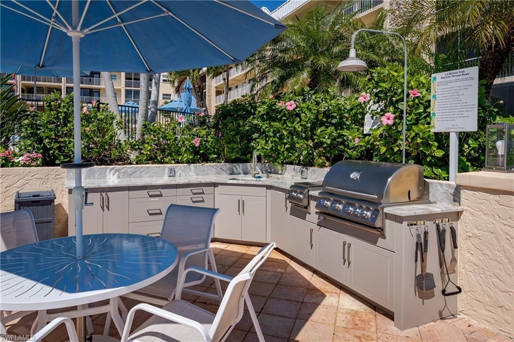 3450 Gulf Shore Blvd N, Unit 207, Naples, FL 34103 Photo