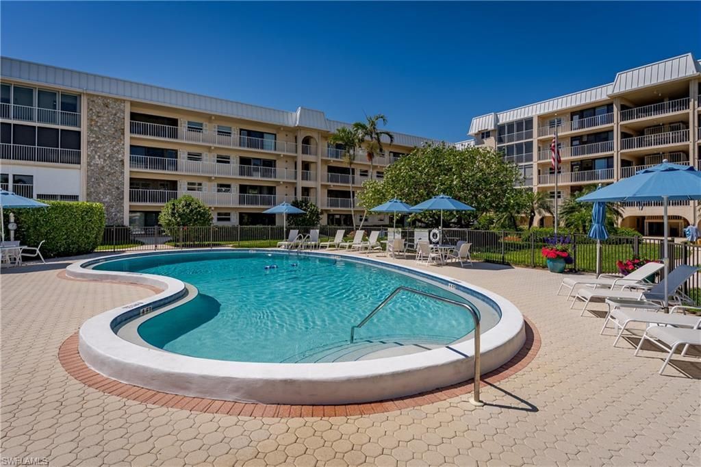3450 Gulf Shore Blvd N, Unit 207, Naples, FL 34103 Photo