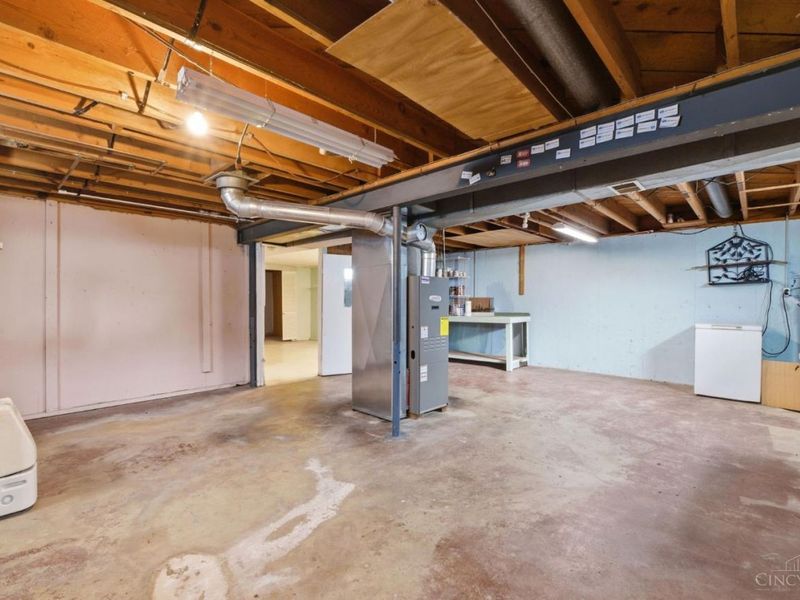 8399 Myers Road, Middletown, OH 45042 Photo 30