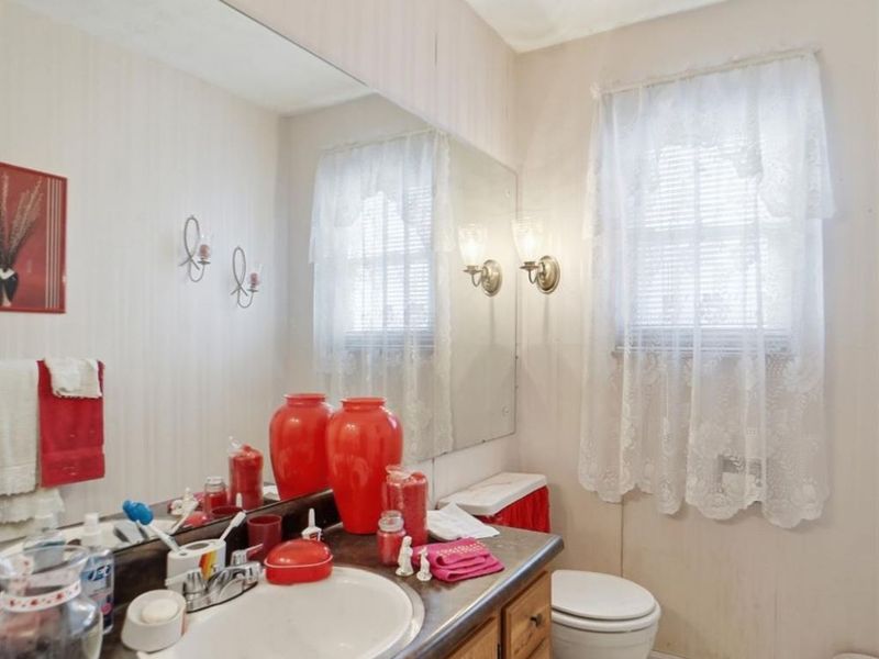 1105 Inner Circle, Forest Park, OH 45240 Photo 19