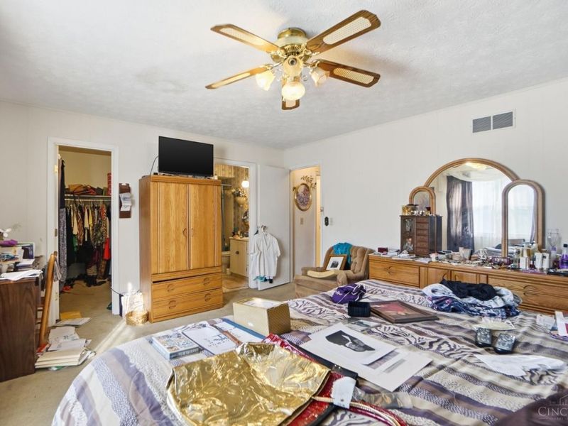 1105 Inner Circle, Forest Park, OH 45240 Photo 24