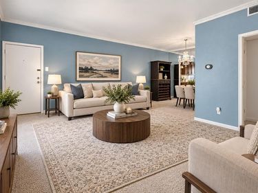 4320 Bellaire Drive S, Unit 240W, Fort Worth, TX 76109