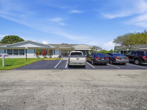 8431 NW 12th St , Unit D68, Plantation, FL 33322