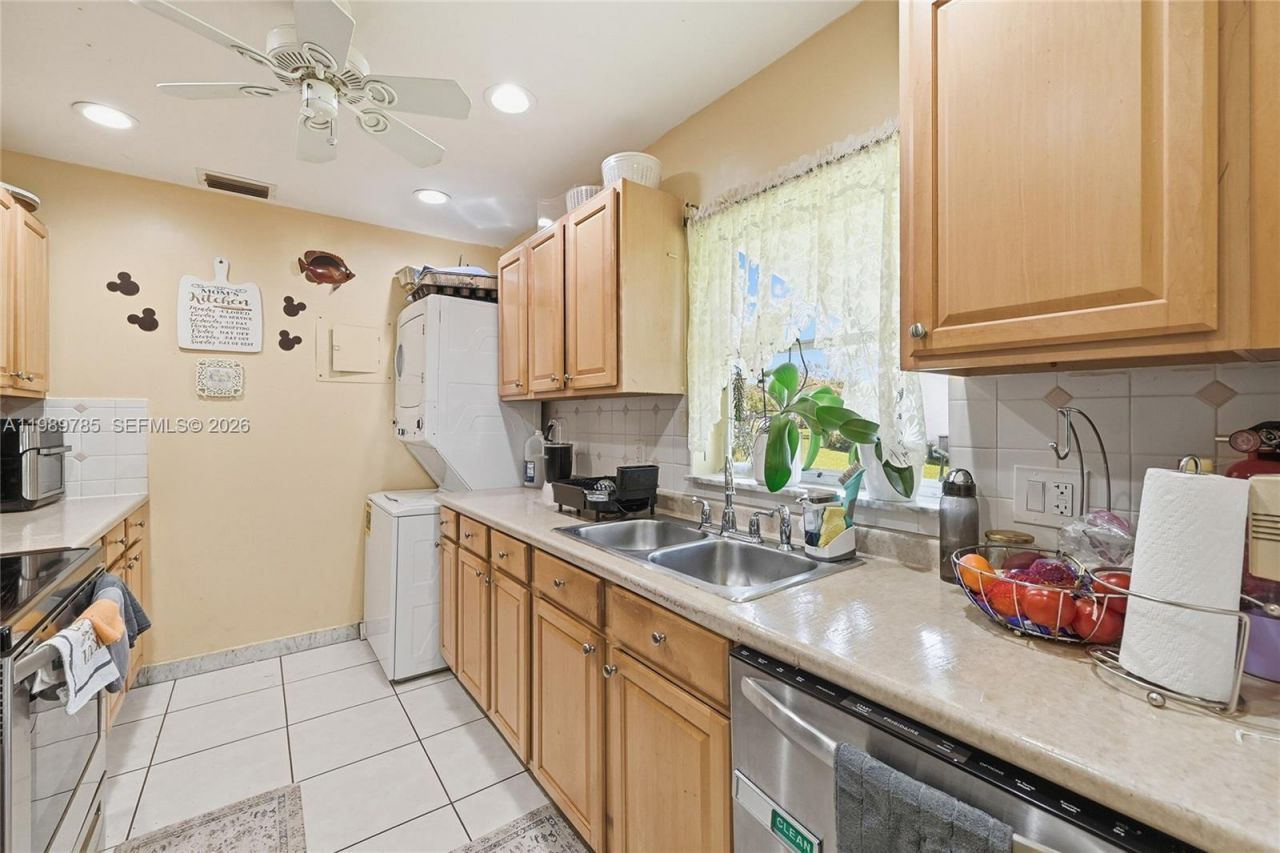 8431 NW 12th St , Unit D68, Plantation, FL 33322 Photo