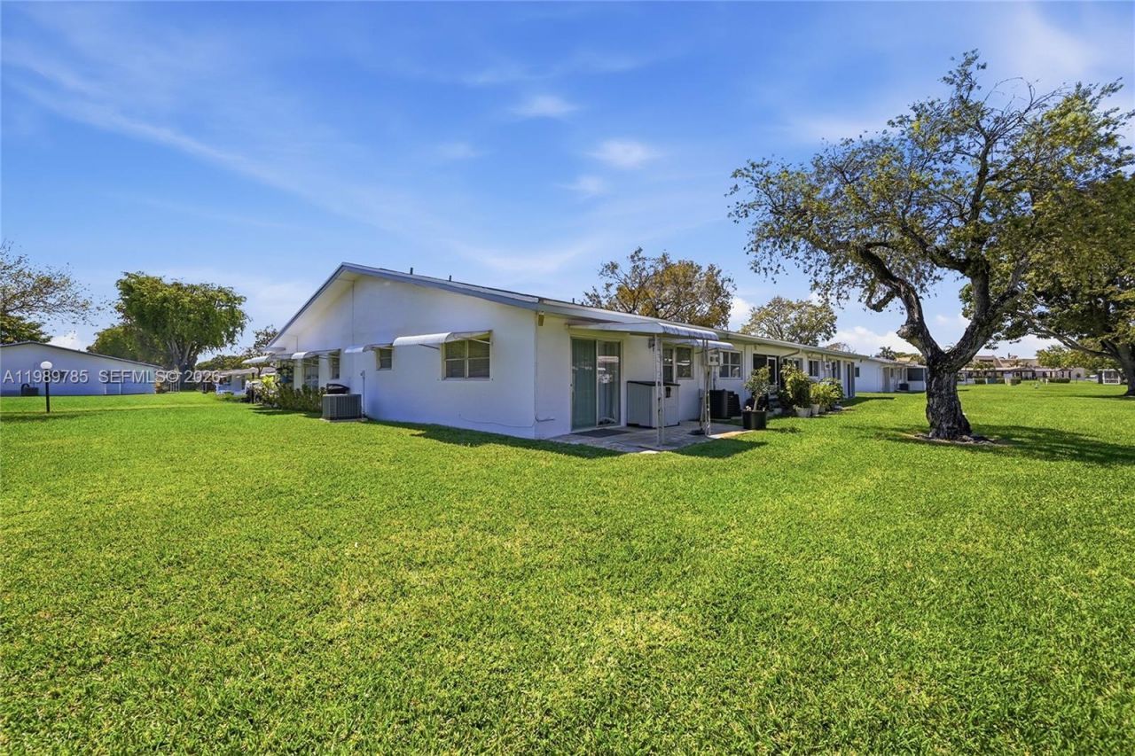 8431 NW 12th St , Unit D68, Plantation, FL 33322 Photo