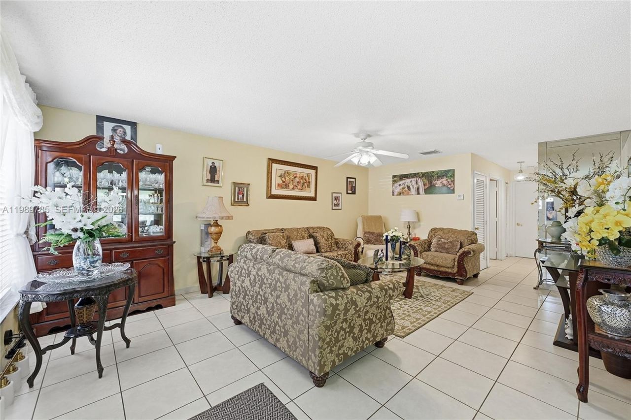 8431 NW 12th St , Unit D68, Plantation, FL 33322 Photo