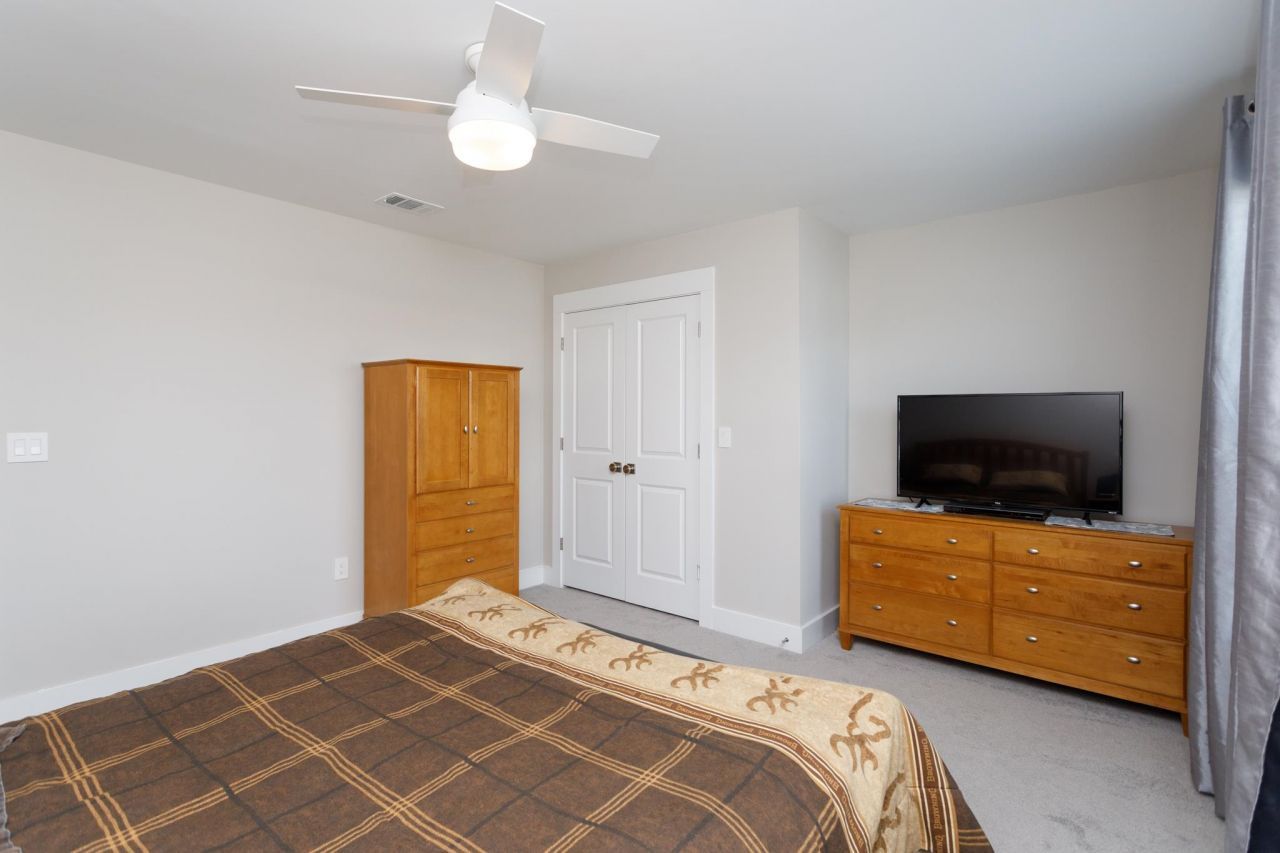 1175 Safe Haven Dr. Photo 27