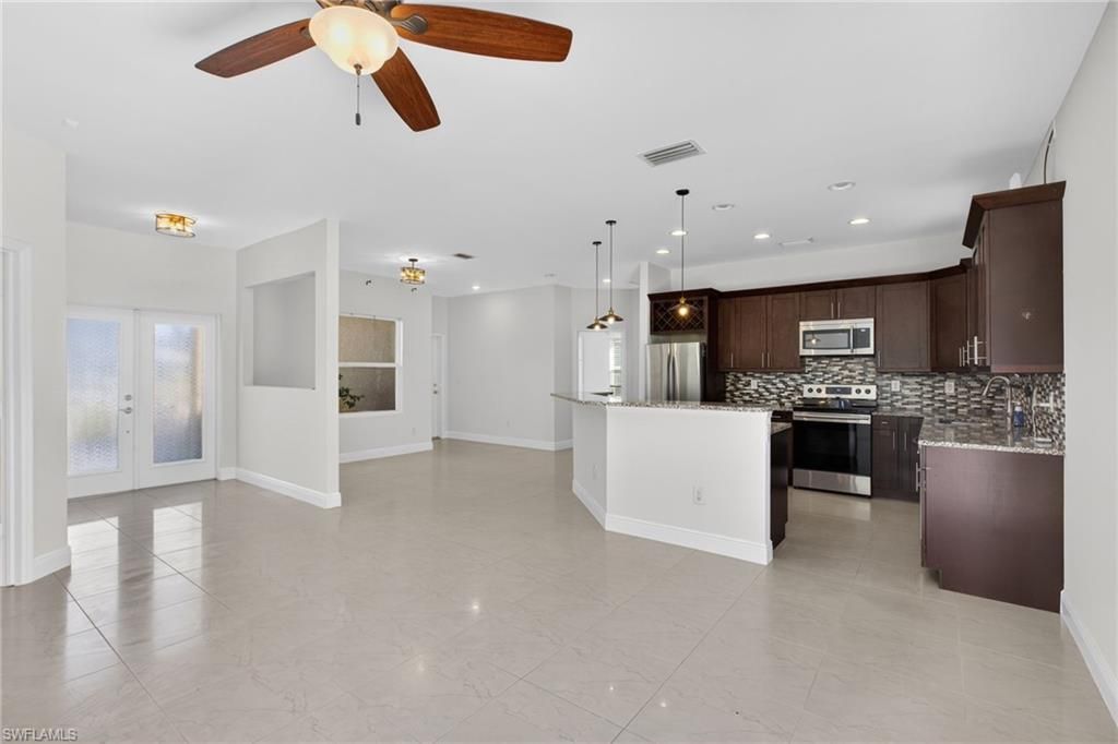 2770 70th Ave Ne, Naples, FL 34120 Photo