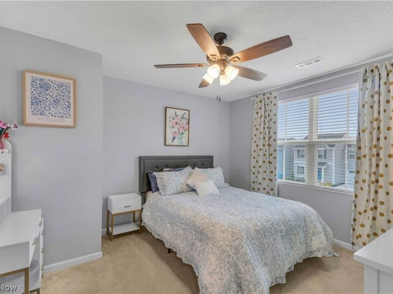 4459 Bellow Drive, Lorain, OH 44053 Photo 23