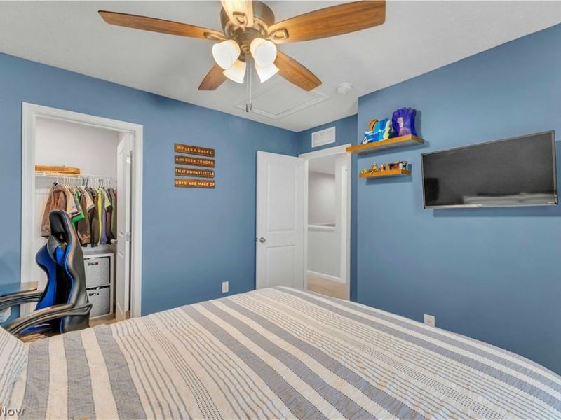 4459 Bellow Drive, Lorain, OH 44053 Photo 26