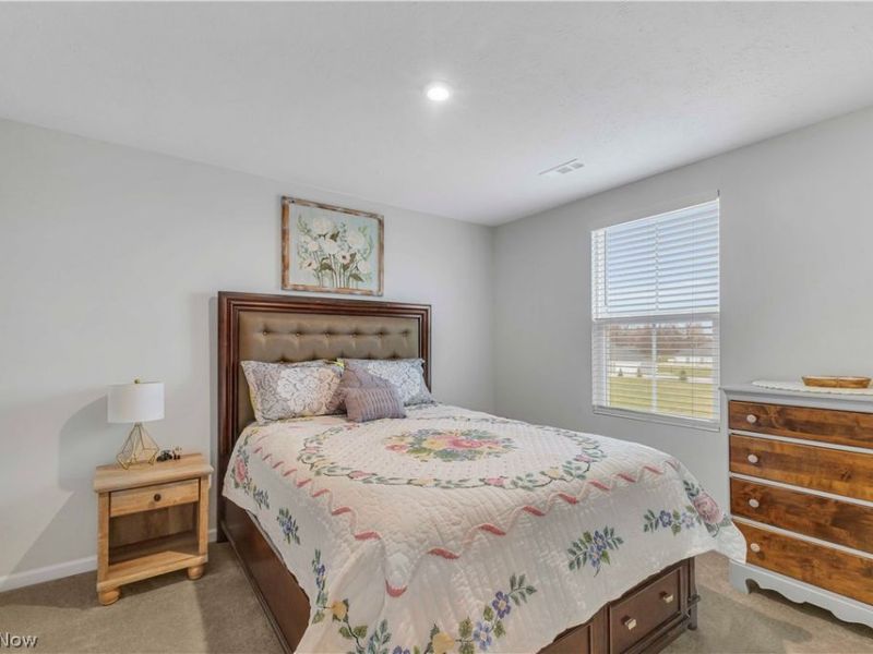 4459 Bellow Drive, Lorain, OH 44053 Photo 27