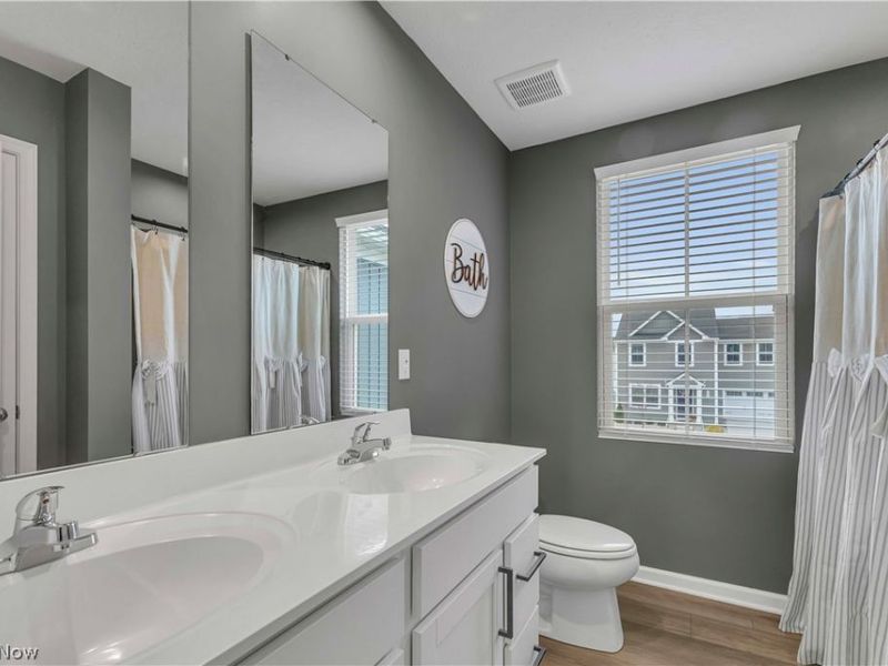 4459 Bellow Drive, Lorain, OH 44053 Photo 29