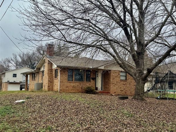 404 S Jules Avenue , Cleveland, OK 74020