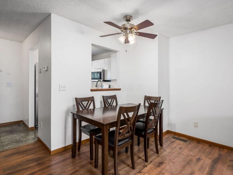 170 Macandrews Way , Unit 42D, Blacklick, OH 43004 Photo 9