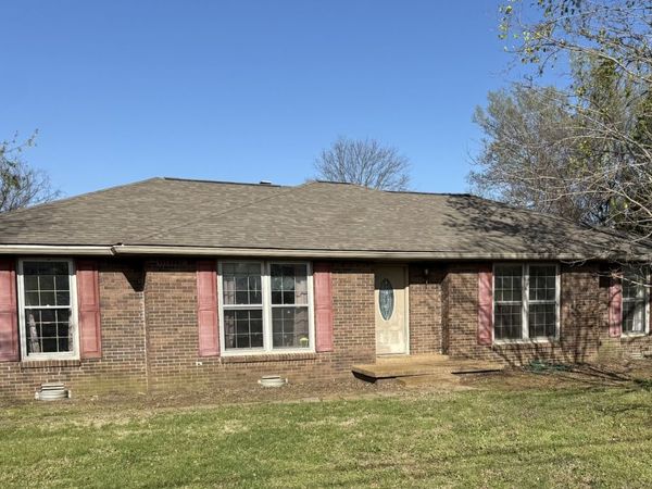 812 Maple Crest Dr , Lebanon, TN 37090