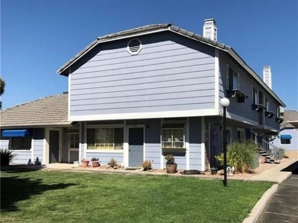 5795 Medallion Drive, Unit 202, Las Vegas, NV 89122