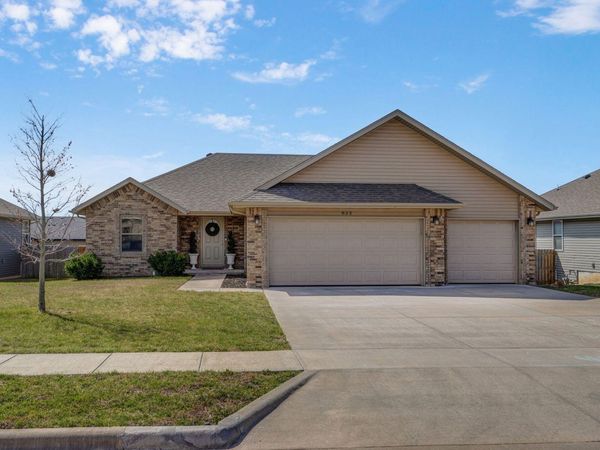 852 Jefferson Street, Rogersville, MO 65742