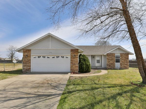 4794 Karlin Lane, Bolivar, MO 65613