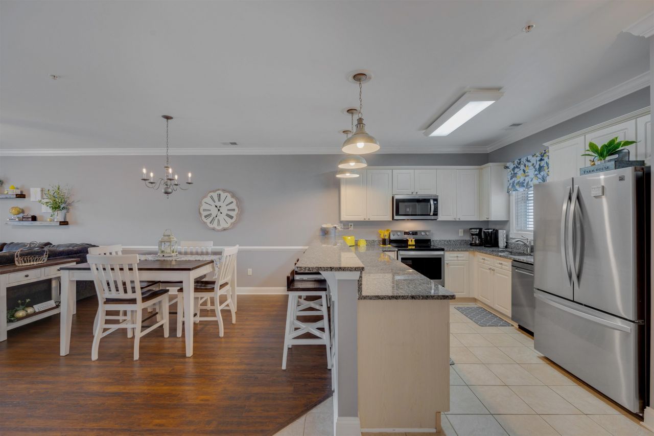 4833 Magnolia Lake Dr. Photo 10