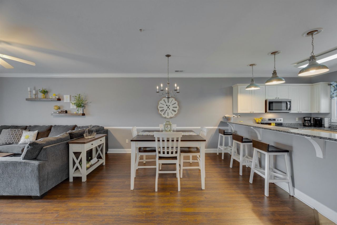 4833 Magnolia Lake Dr. Photo 12