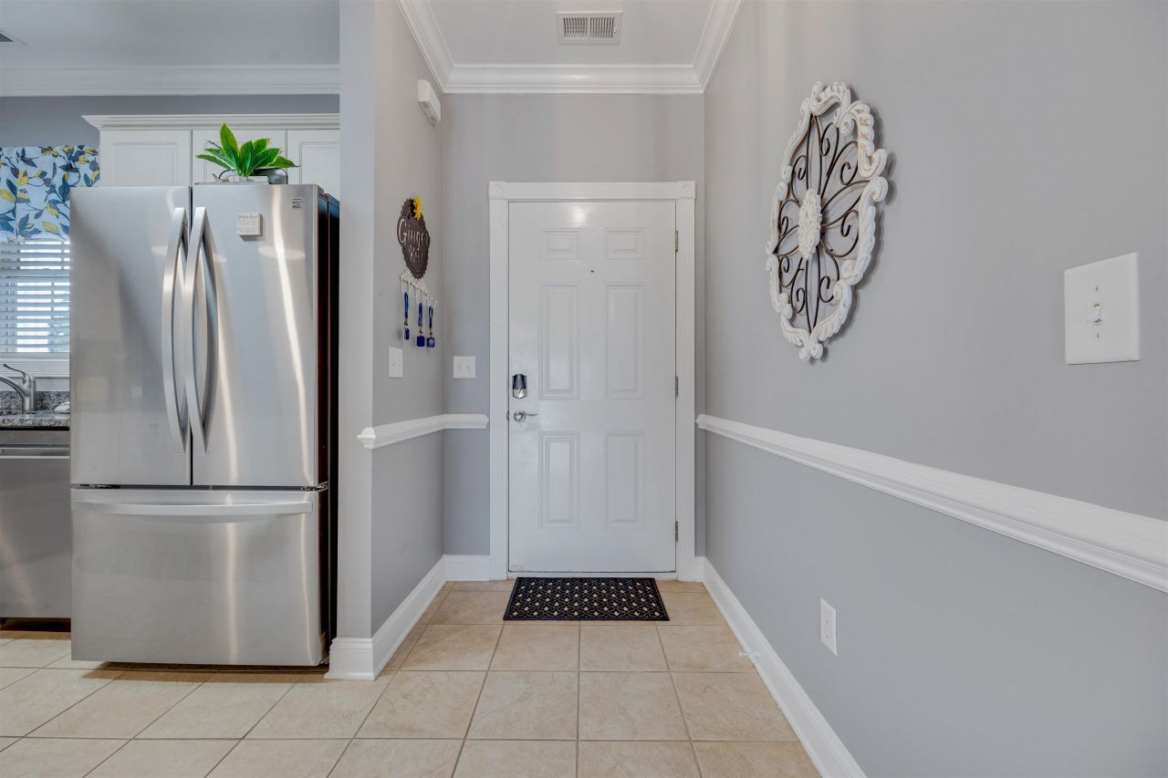 4833 Magnolia Lake Dr. Photo 4