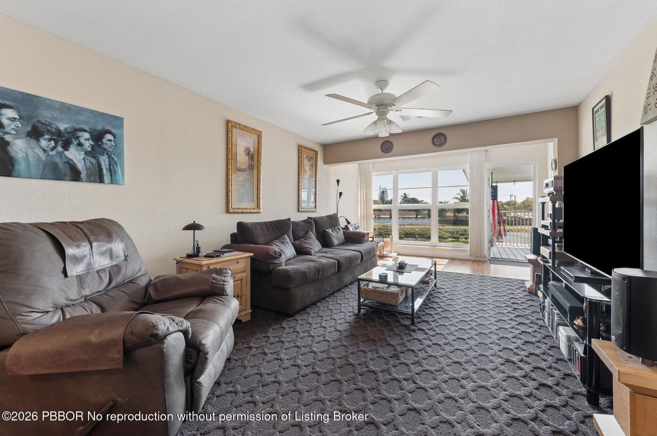 1060 Citrus Way, Unit 204, Delray Beach, FL 33445 Photo