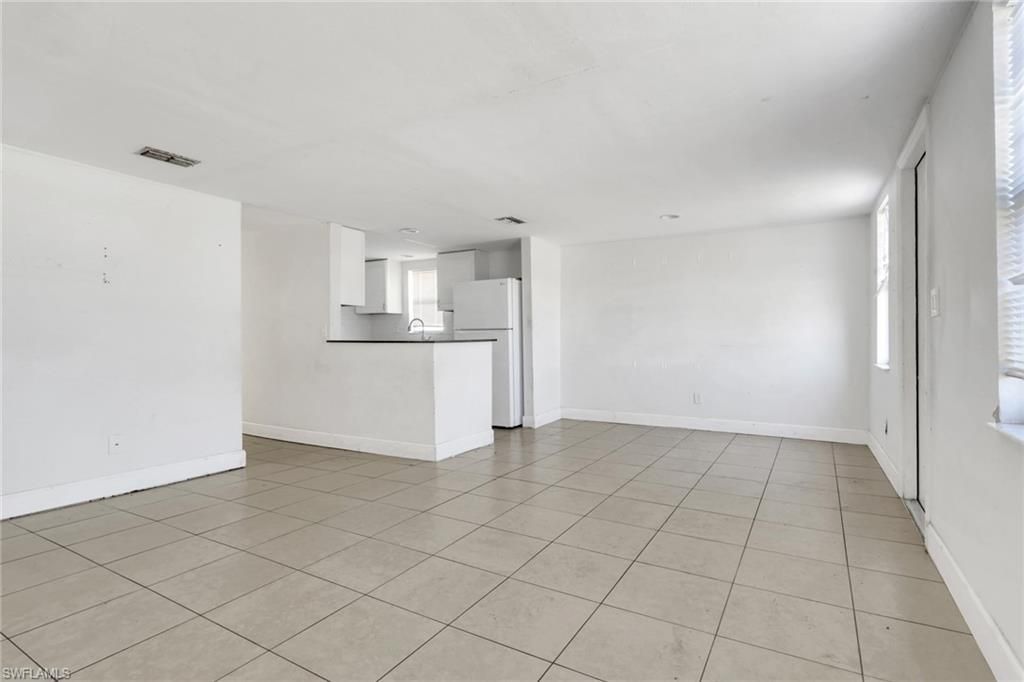 5326 Dixie Dr , Naples, FL 34113 Photo