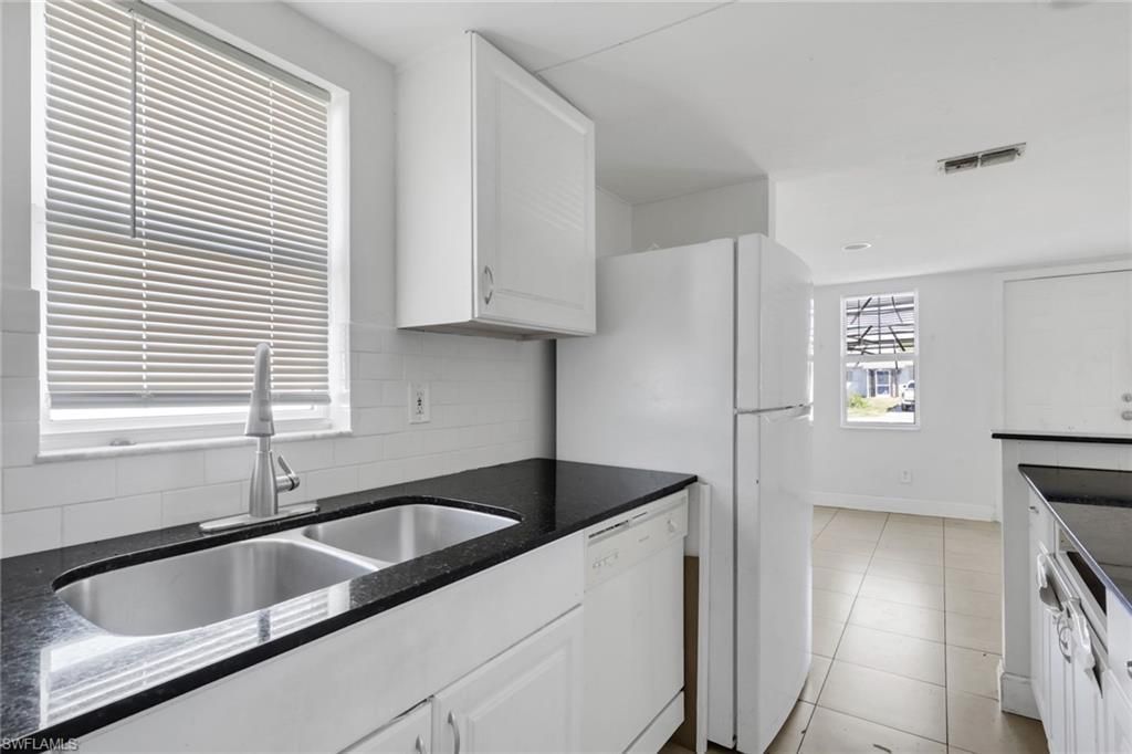 5326 Dixie Dr , Naples, FL 34113 Photo