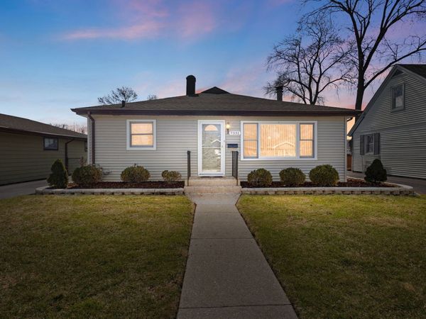 7331 W 114th Place , Worth, IL 60482