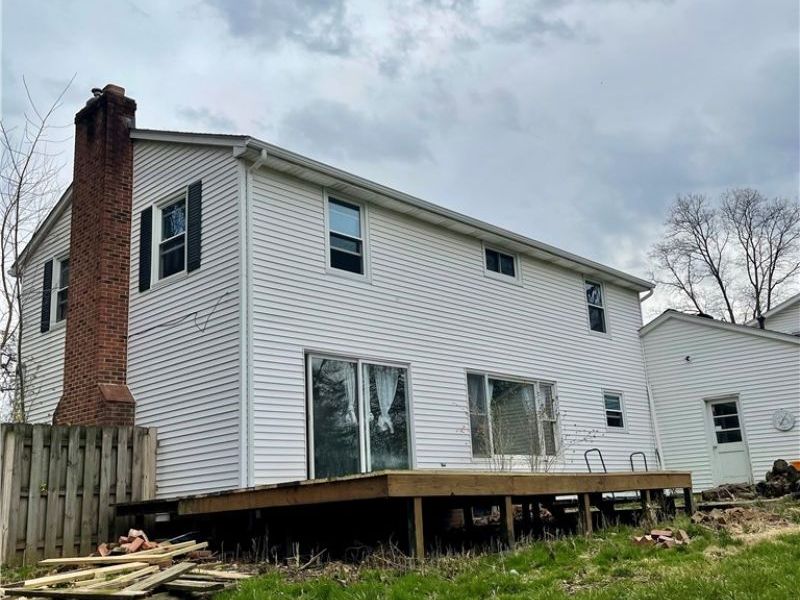 333 Parkway Drive, Berea, OH 44017 Photo 4