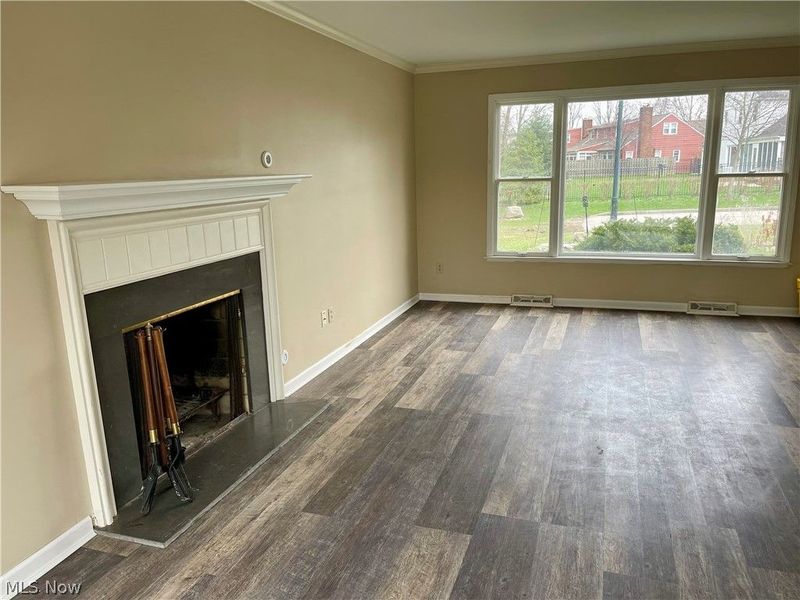 333 Parkway Drive, Berea, OH 44017 Photo 9