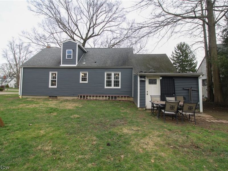 3628 Hopkins Road , Youngstown, OH 44511 Photo 2