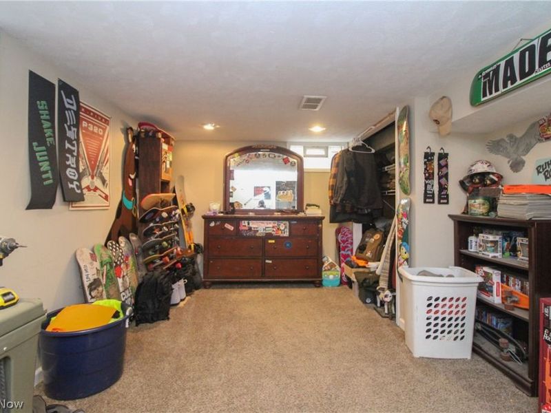 3628 Hopkins Road , Youngstown, OH 44511 Photo 23