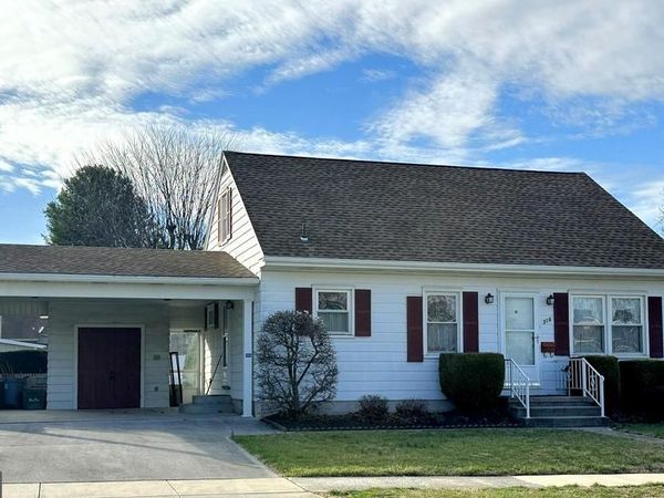 316 MOUL AVENUE, HANOVER, PA 17331