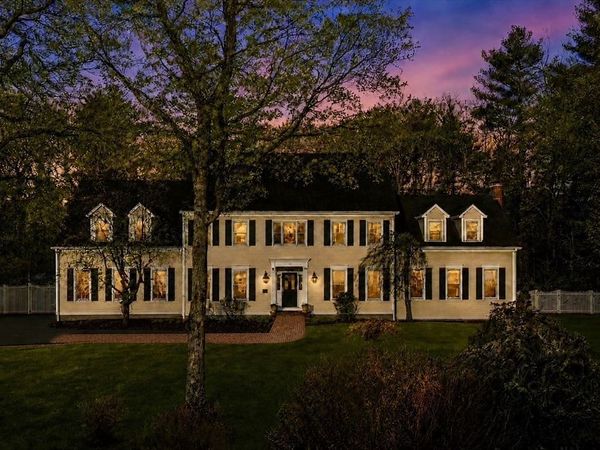 15 Wadsworth Way, Sharon, MA 02067