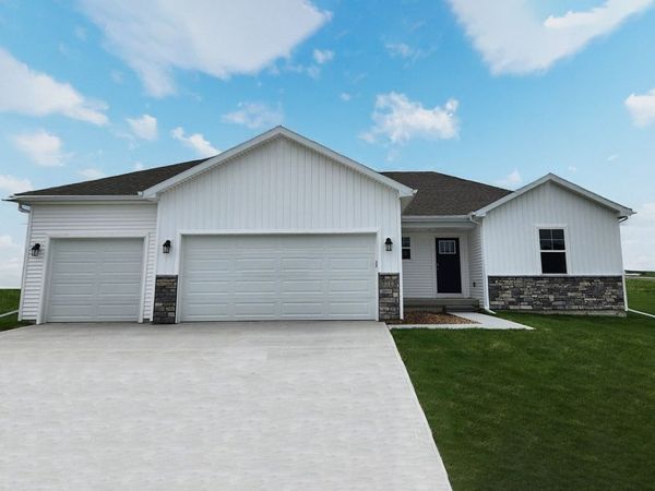 2325 Butler Drive, Adel, IA 50003
